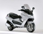 Piaggio X8-200